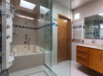 13 Habitacion P Baño copia
